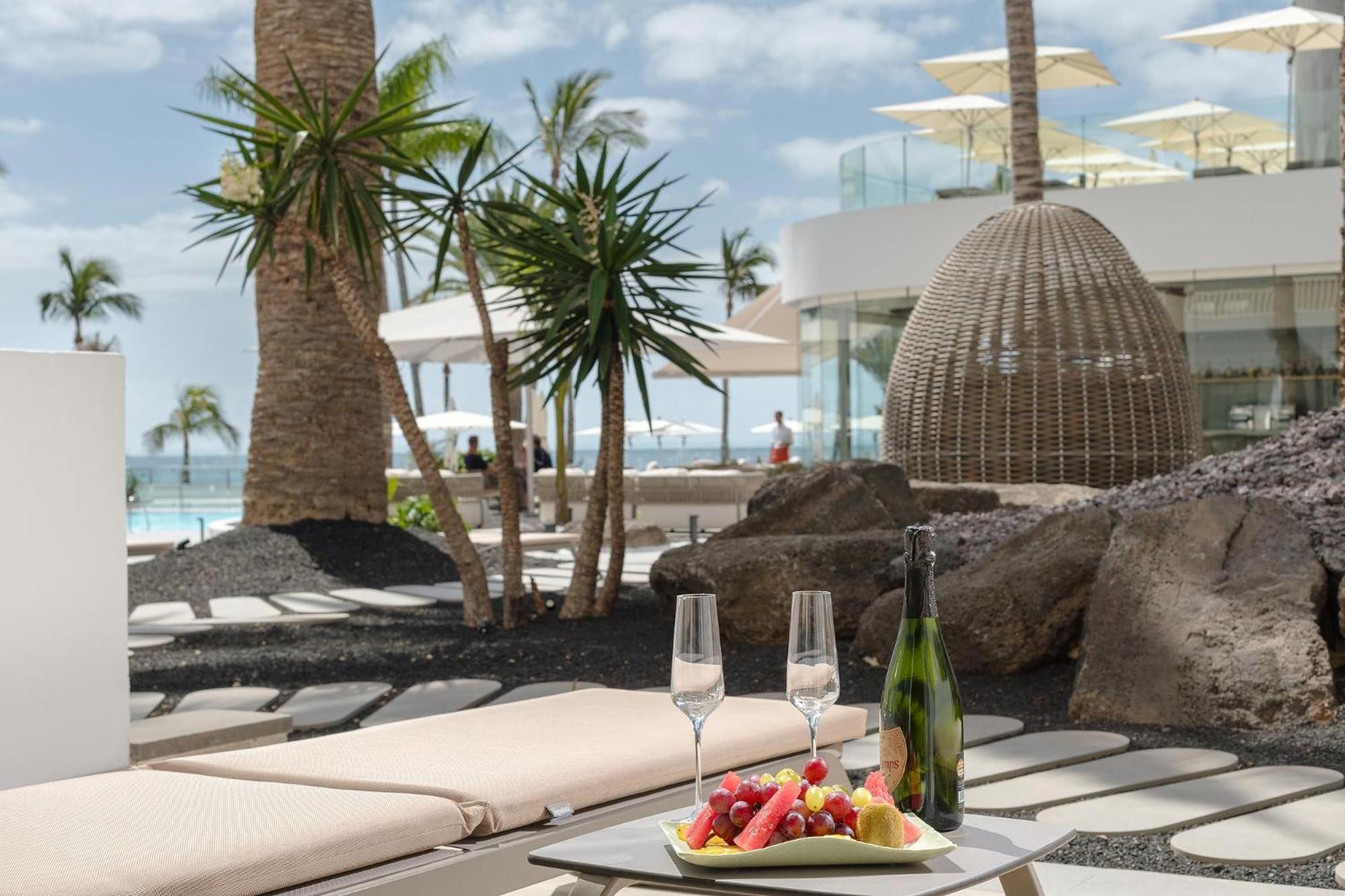 Plus Fariones Suite Hotel Puerto del Carmen  Exterior foto
